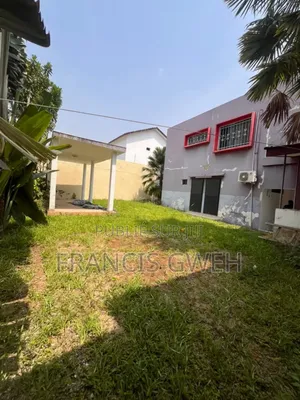 4chbre Duplex dans Francis Gweh, Cocody à Louer
