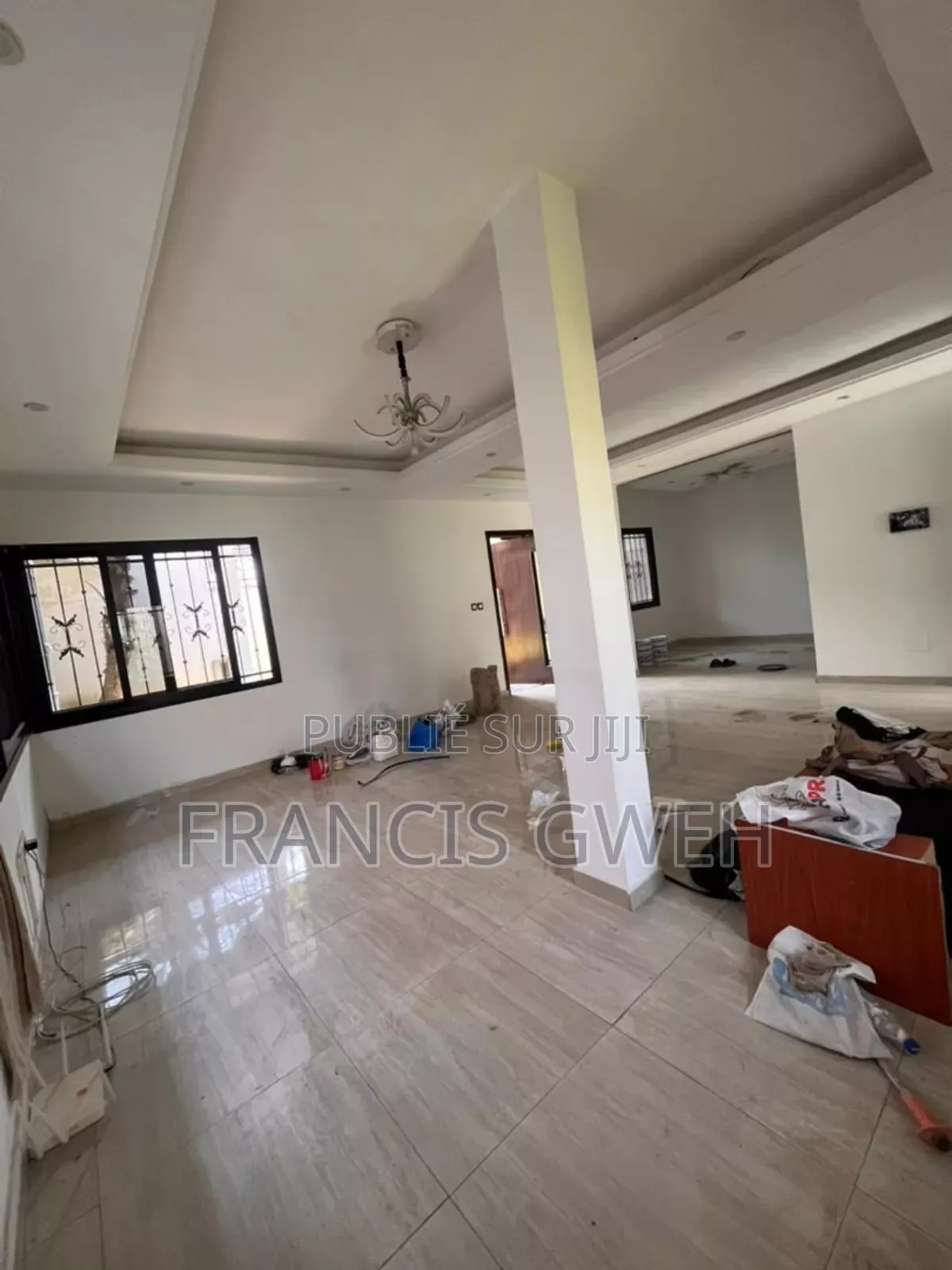 4chbre Duplex dans Francis Gweh, Cocody à Louer