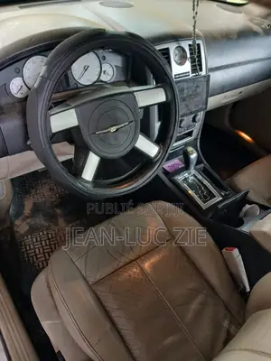 Chrysler 300C 2006 Gris