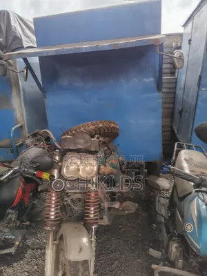 Tricycle Ihemas 2020 Bleu