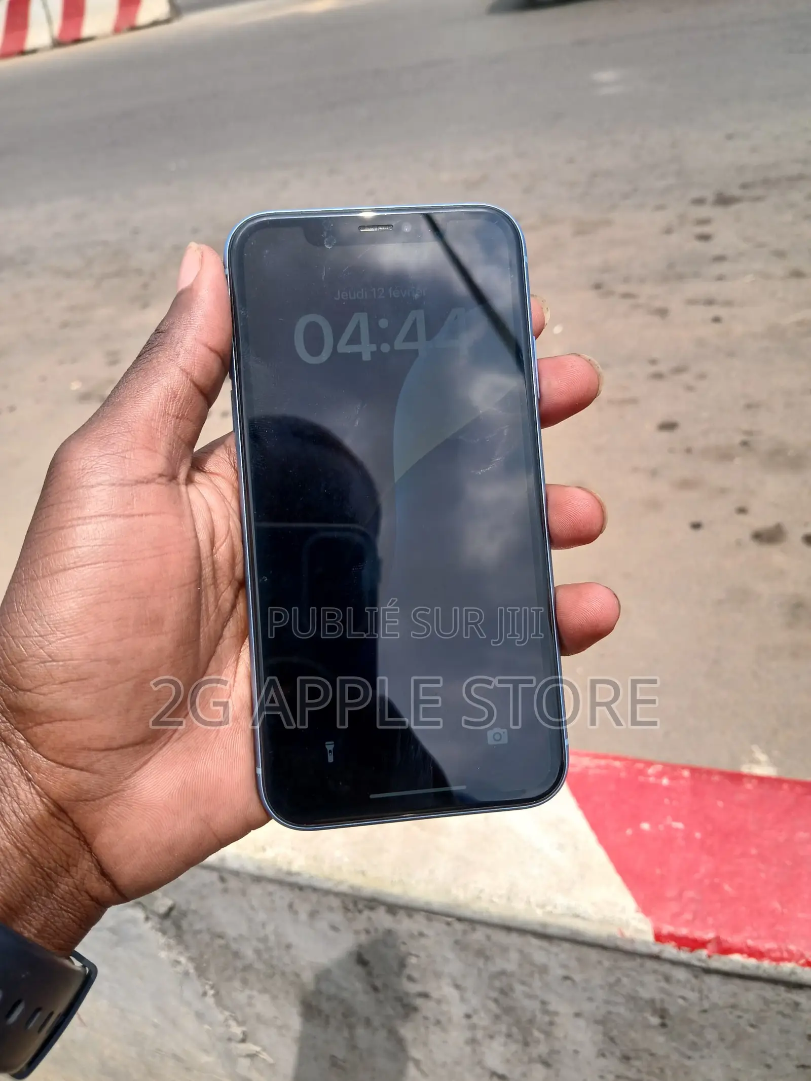 Nouveau Apple iPhone XR 64 GB Bleu