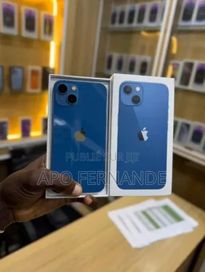 Nouveau Apple iPhone 13 128 GB Bleu