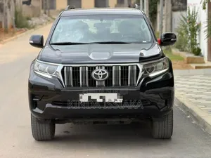 Toyota Land Cruiser Prado 2024 Black