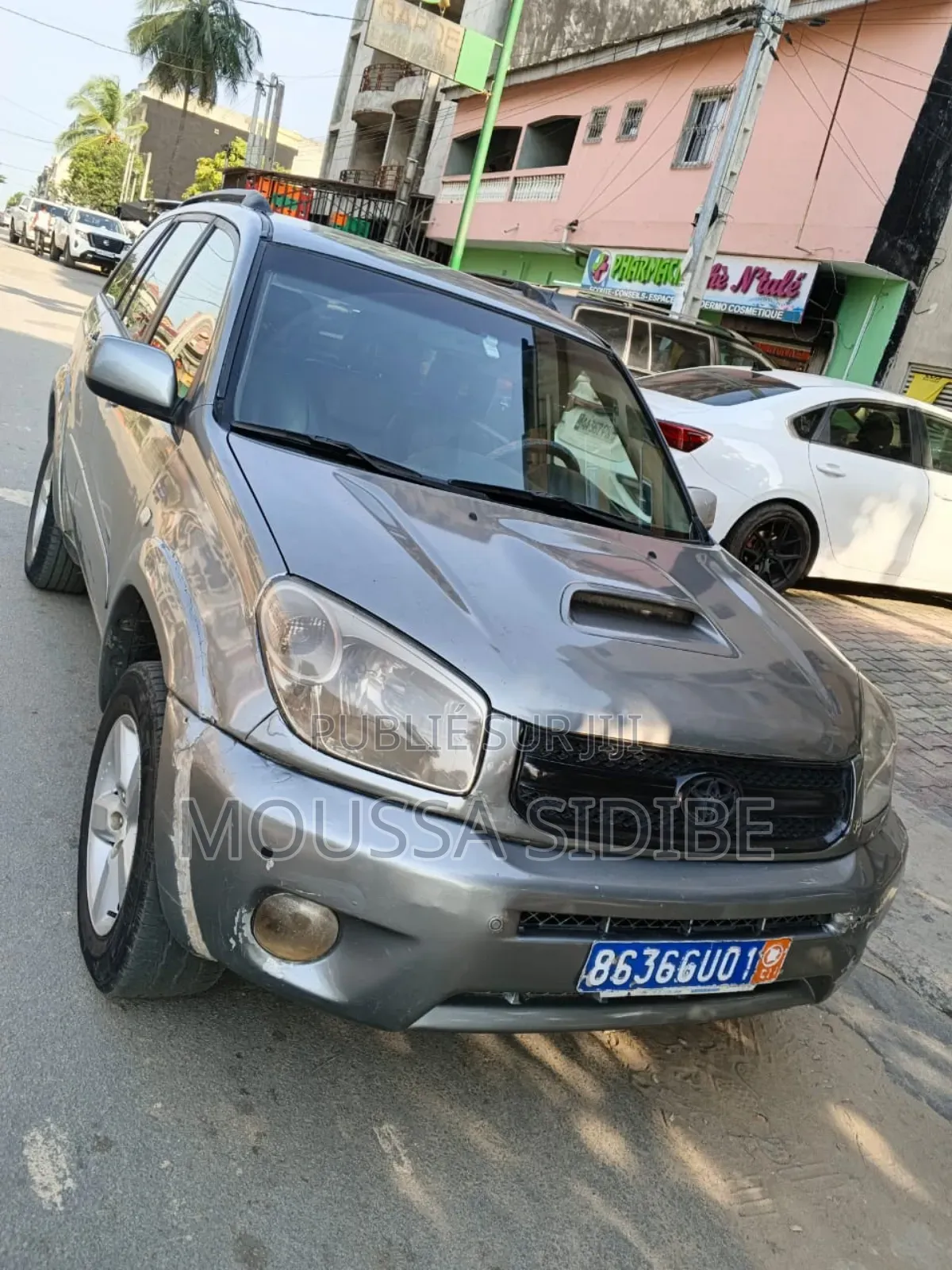 Toyota RAV4 2.0 2005 Gris