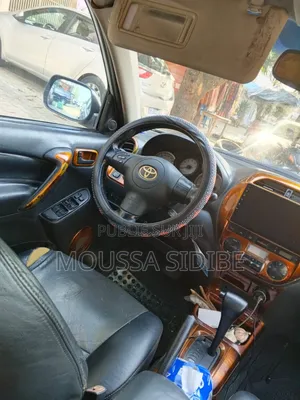 Toyota RAV4 2.0 2005 Gris