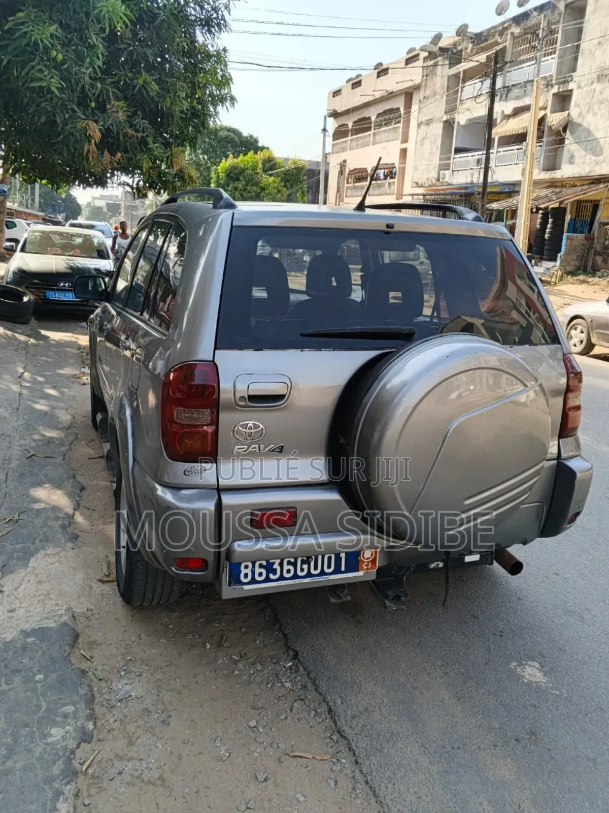 Toyota RAV4 2.0 2005 Gris