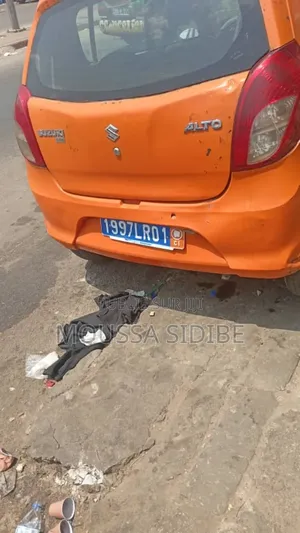 Suzuki Alto 2023 Orange