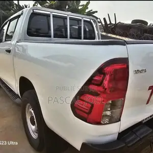 Toyota Hilux 2021 Blanc