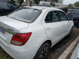 Suzuki Dzire 2024 Blanc