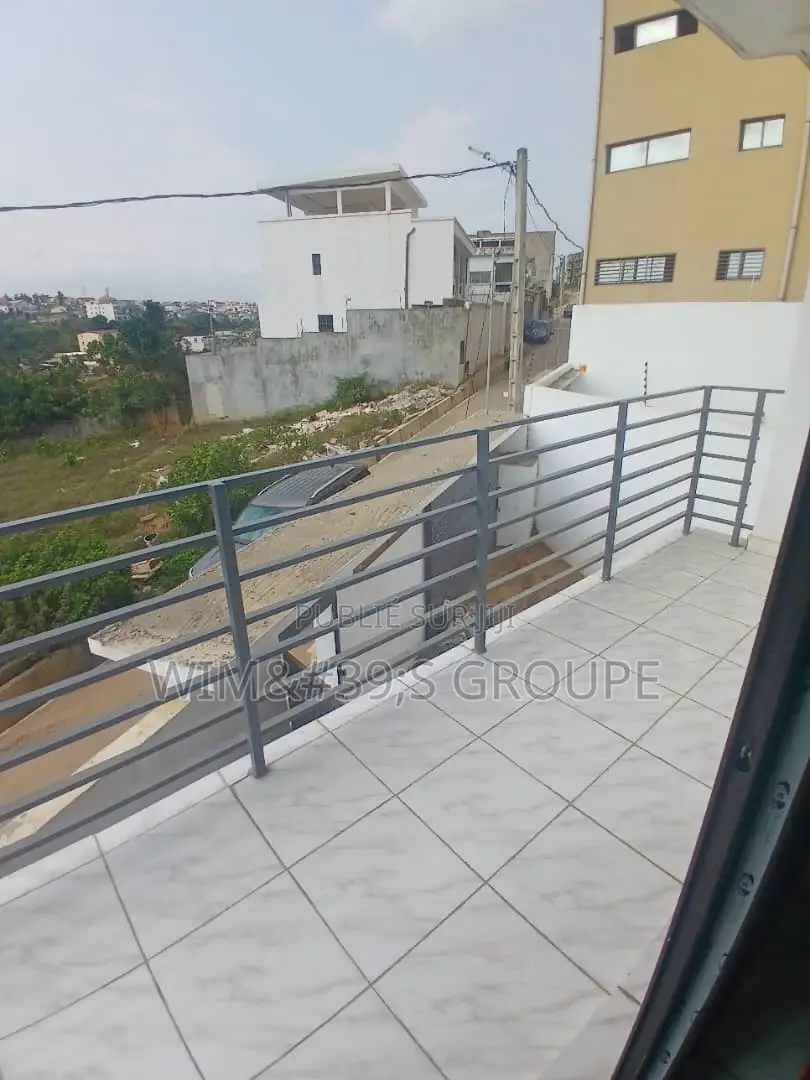 4chbre Duplex dans Wims, Bingerville à Vendre