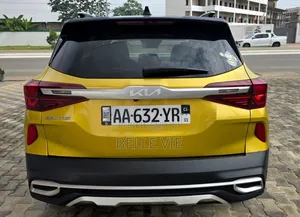 Kia Seltos 2024 Jaune