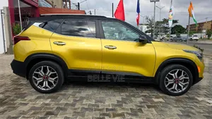 Kia Seltos 2024 Jaune