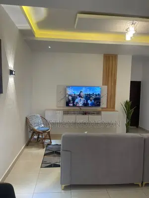 Magnifique 2 Pièces Situé À Angre CGK Au 1er