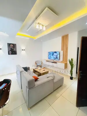 Magnifique 2 Pièces Situé À Angre CGK Au 1er