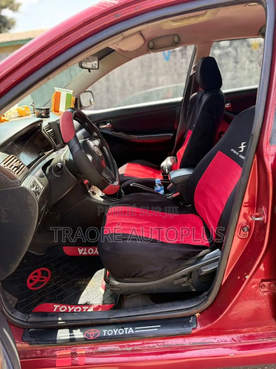 Toyota Corolla 1.4 2004 Rouge