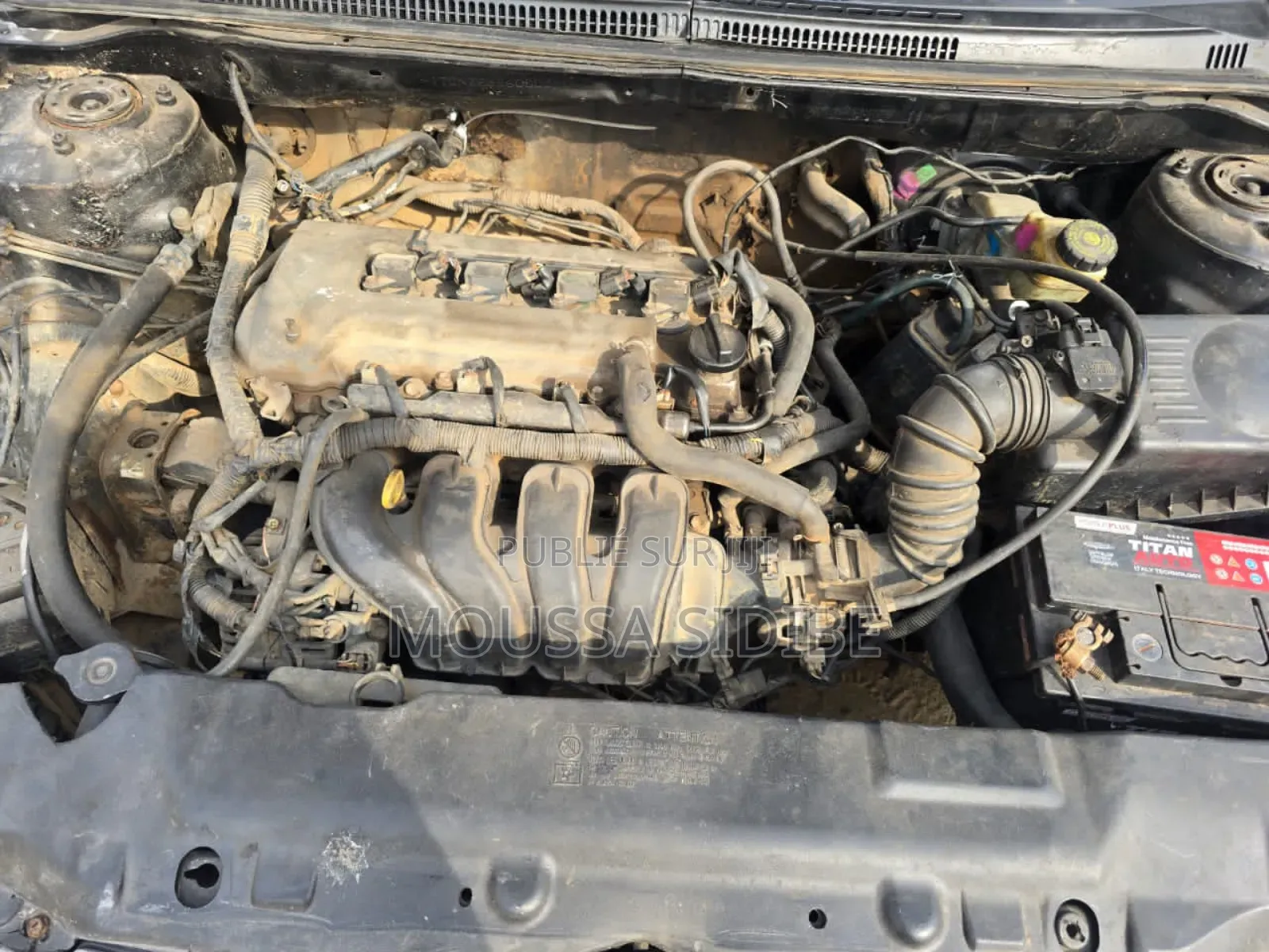 Toyota Corolla 1.4 C 2005 Gris