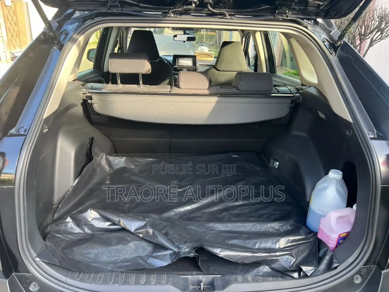 Toyota RAV4 LE AWD 2020 Black