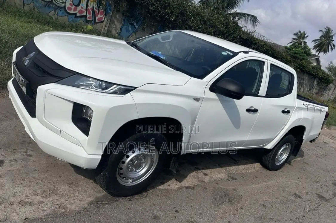Mitsubishi L200 2024 Blanc