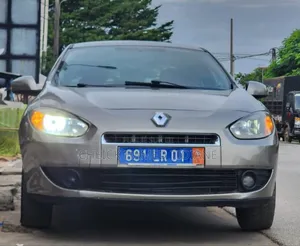 Renault Fluence 2012 Gris