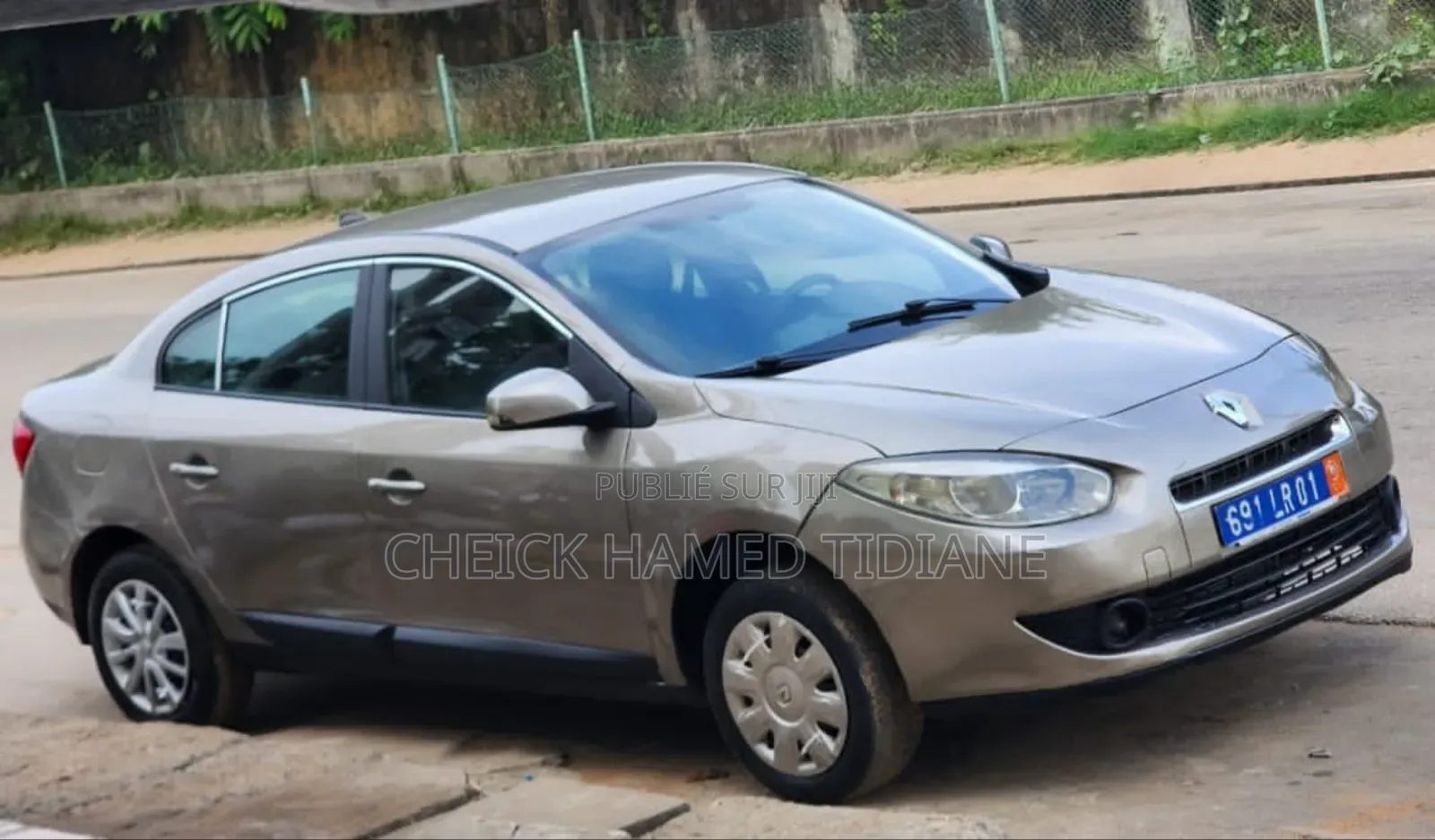 Renault Fluence 2012 Gris
