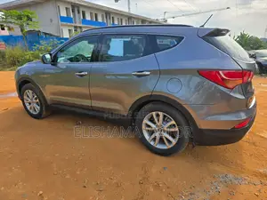 Hyundai Santa Fe 2018 Gris