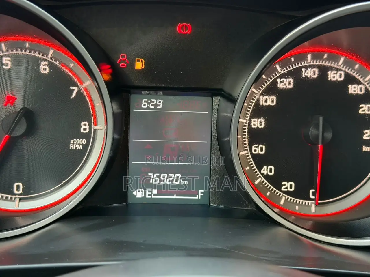 Suzuki Swift 2023 Bleu