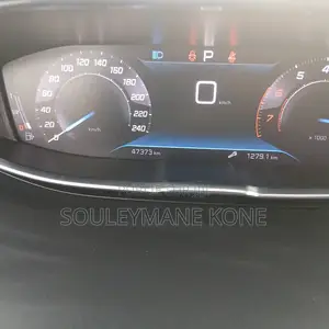 Peugeot 5008 2022 Black