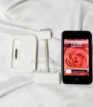 Apple iPod Touch, Avec Dock