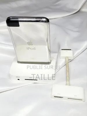 Apple iPod Touch, Avec Dock