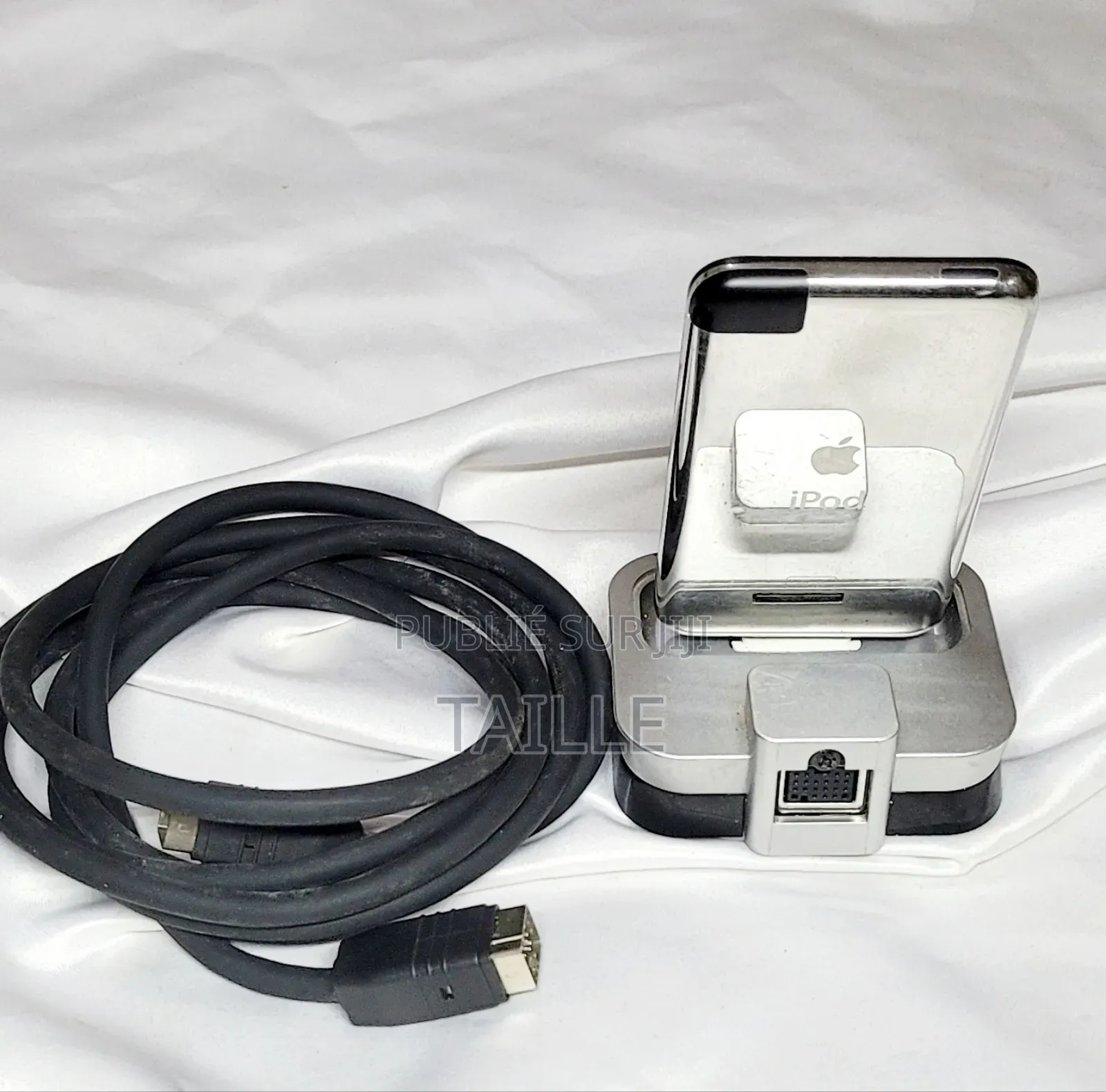 Apple iPod - Station d'Accueil- Yamaha