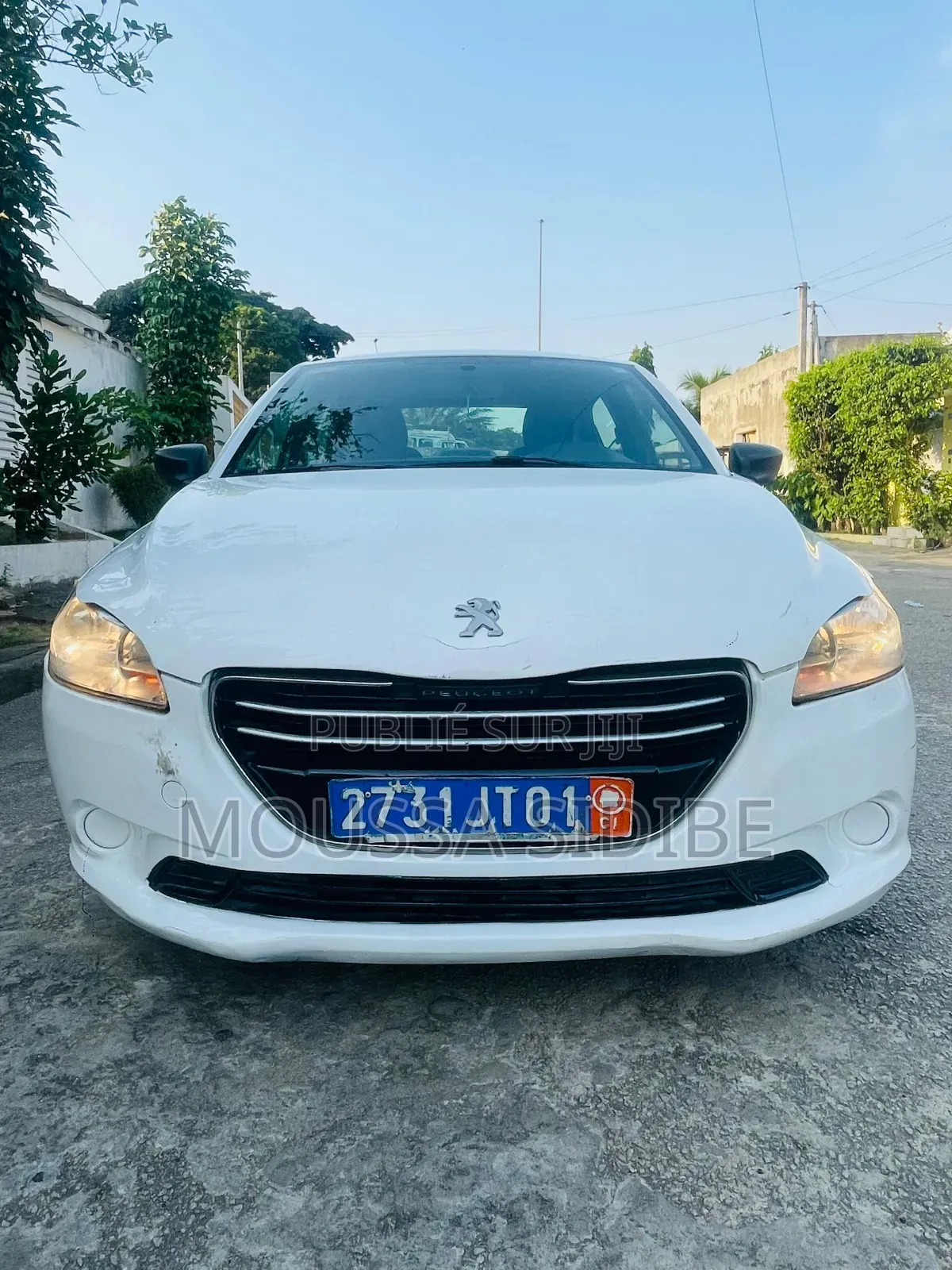 Peugeot 301 2015 Blanc