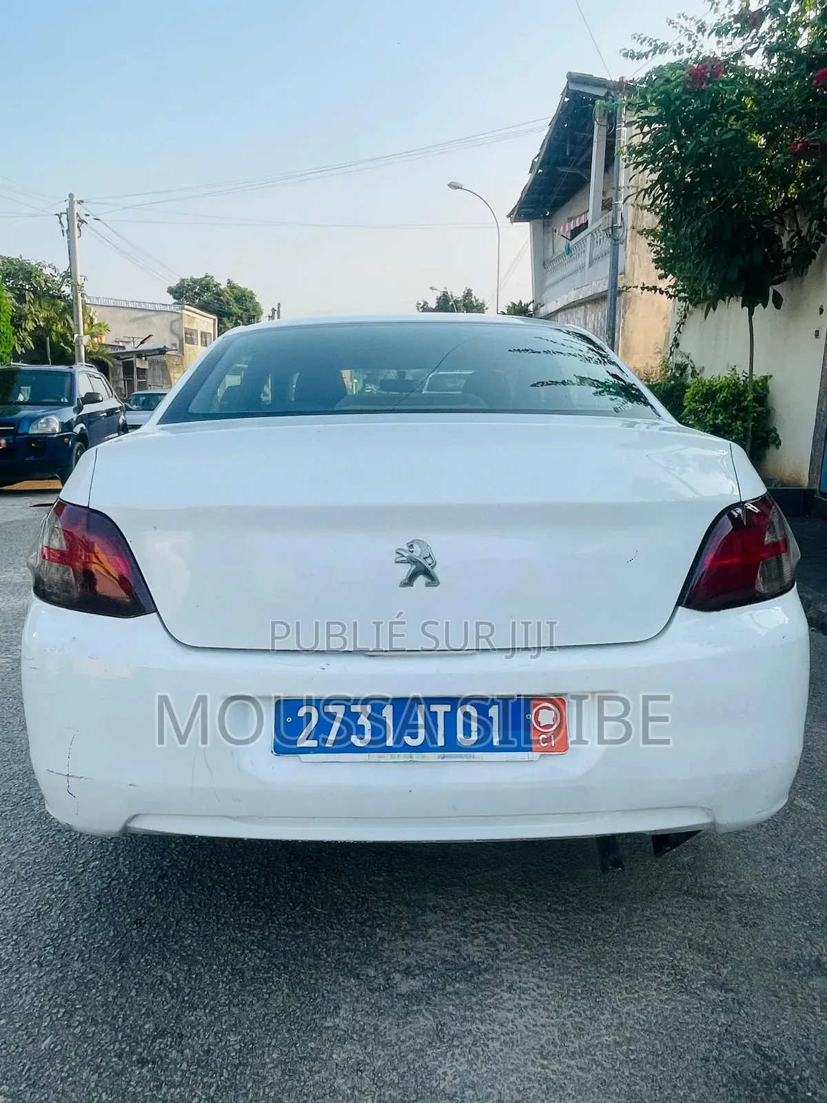 Peugeot 301 2015 Blanc