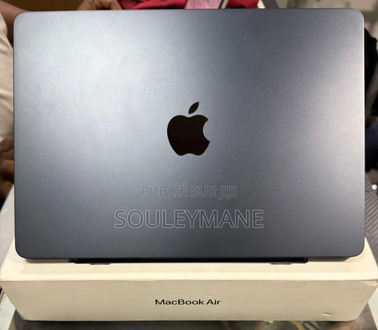 Apple MacBook Air 2025 M4 13-Inch 16GB Apple M4 SSD 512GB