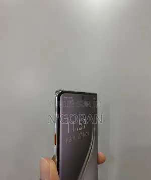 Nouveau Tecno Camon 40 Pro 4G 256 GB Vert