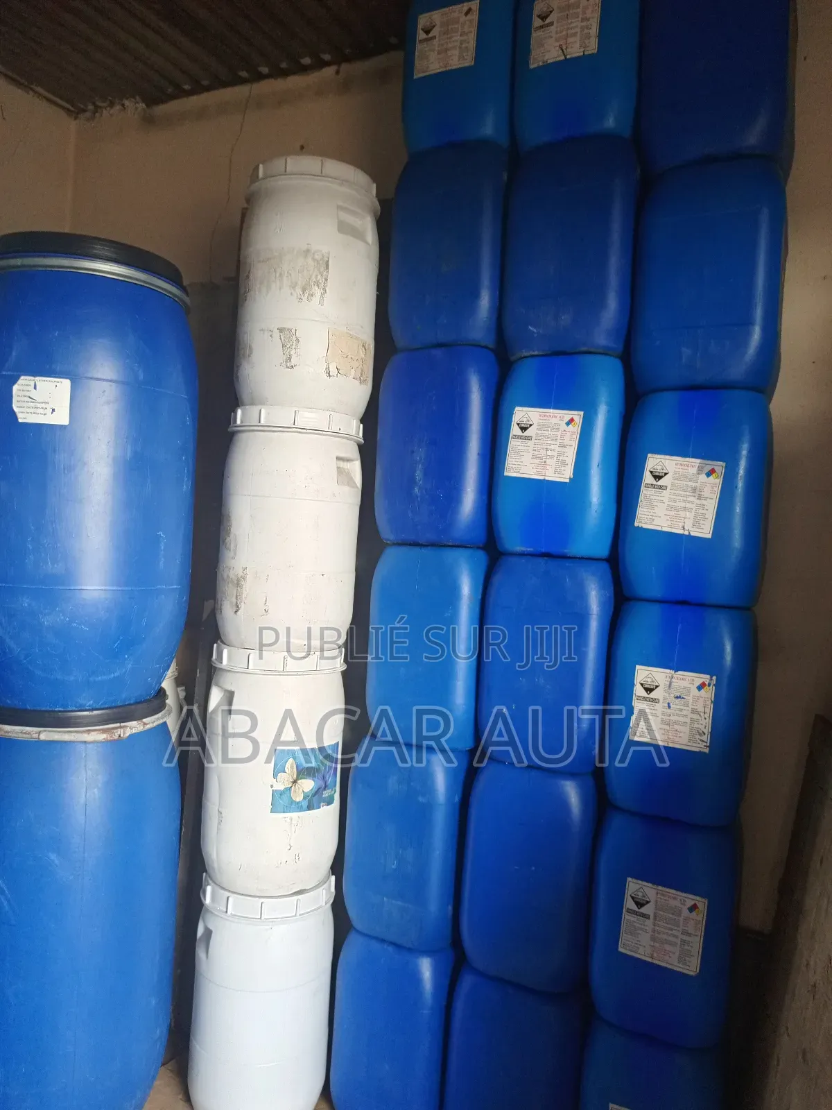 Tôles, Portes Métalliques Et Matériaux De Construction".