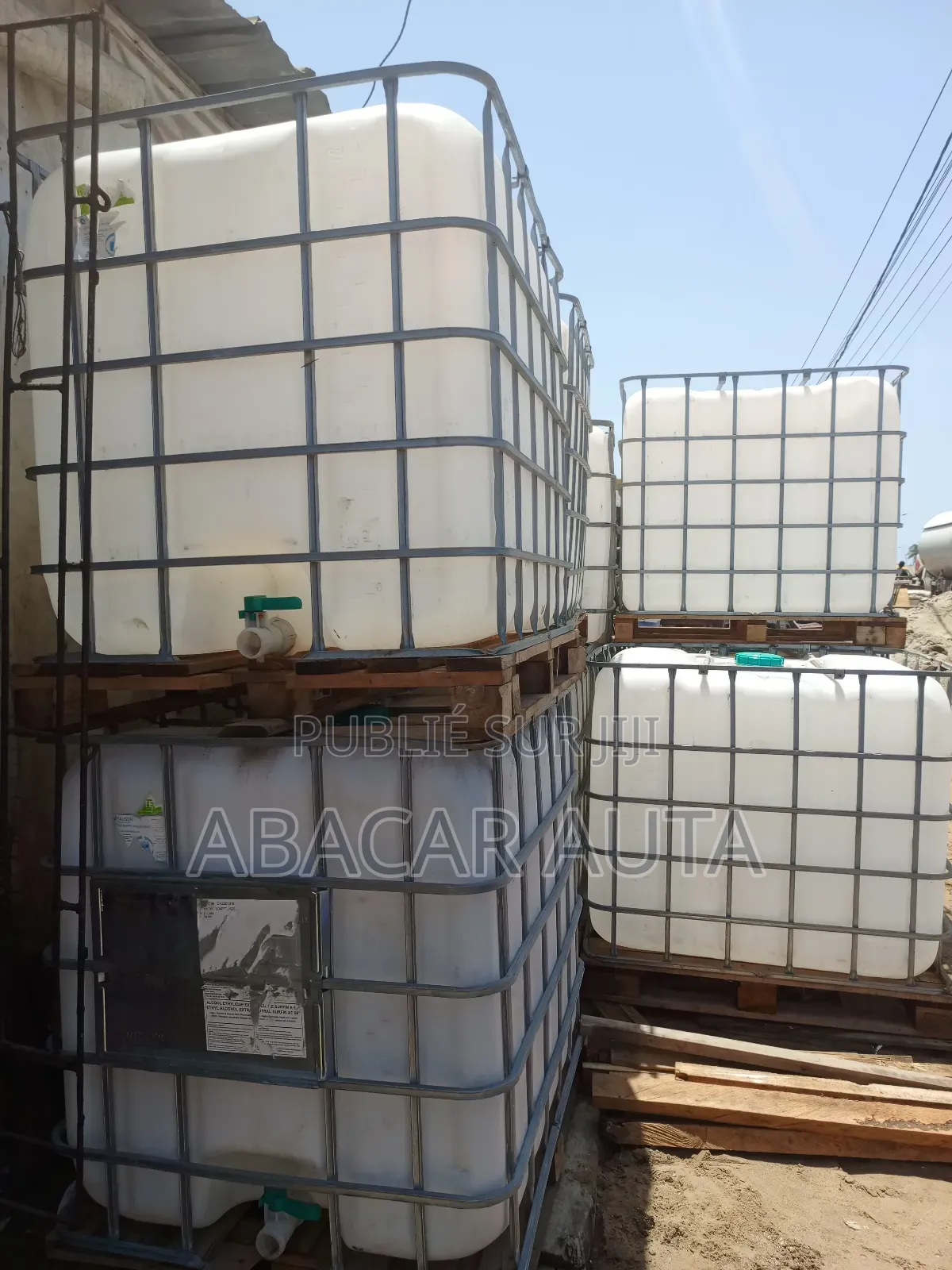 Tôles, Portes Métalliques Et Matériaux De Construction".