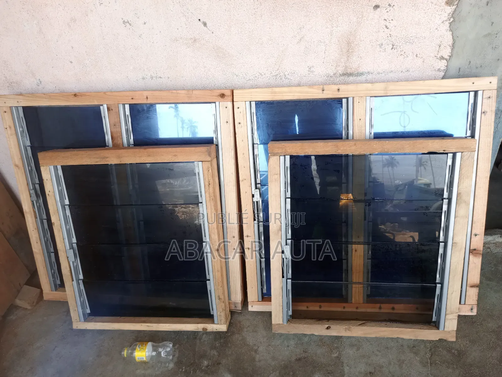 Tôles, Portes Métalliques Et Matériaux De Construction".