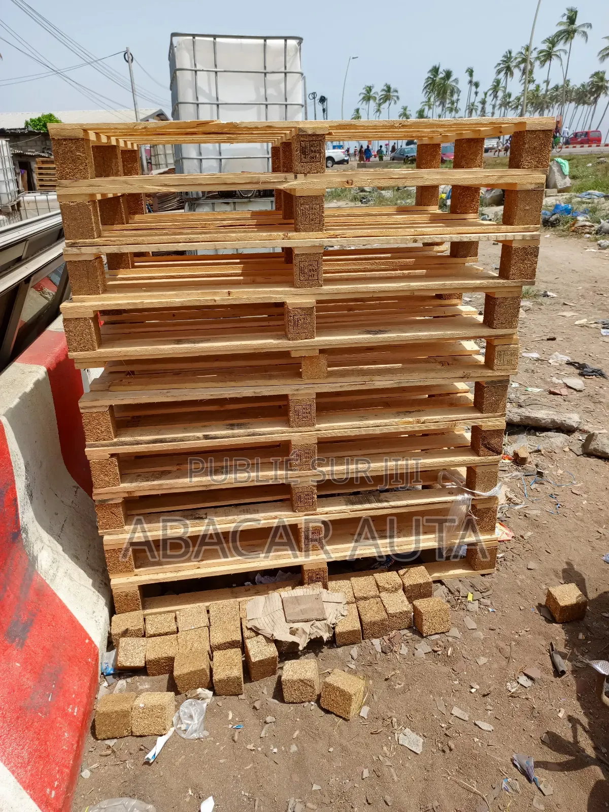 Tôles, Portes Métalliques Et Matériaux De Construction".