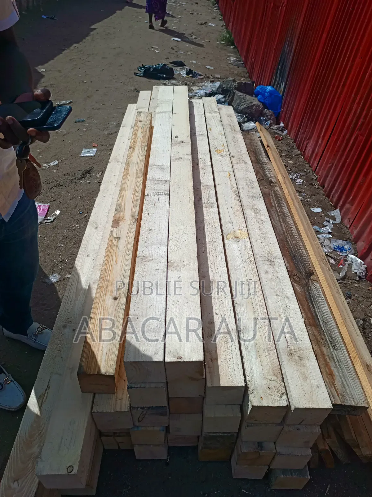 Tôles, Portes Métalliques Et Matériaux De Construction".