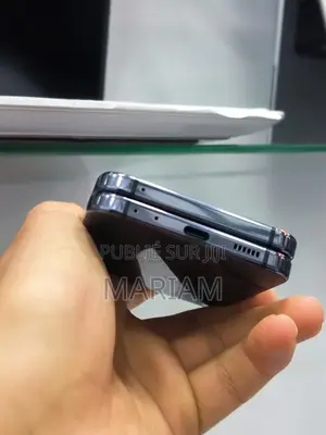 Nouveau Samsung Galaxy Z Flip5 256 GB Autre