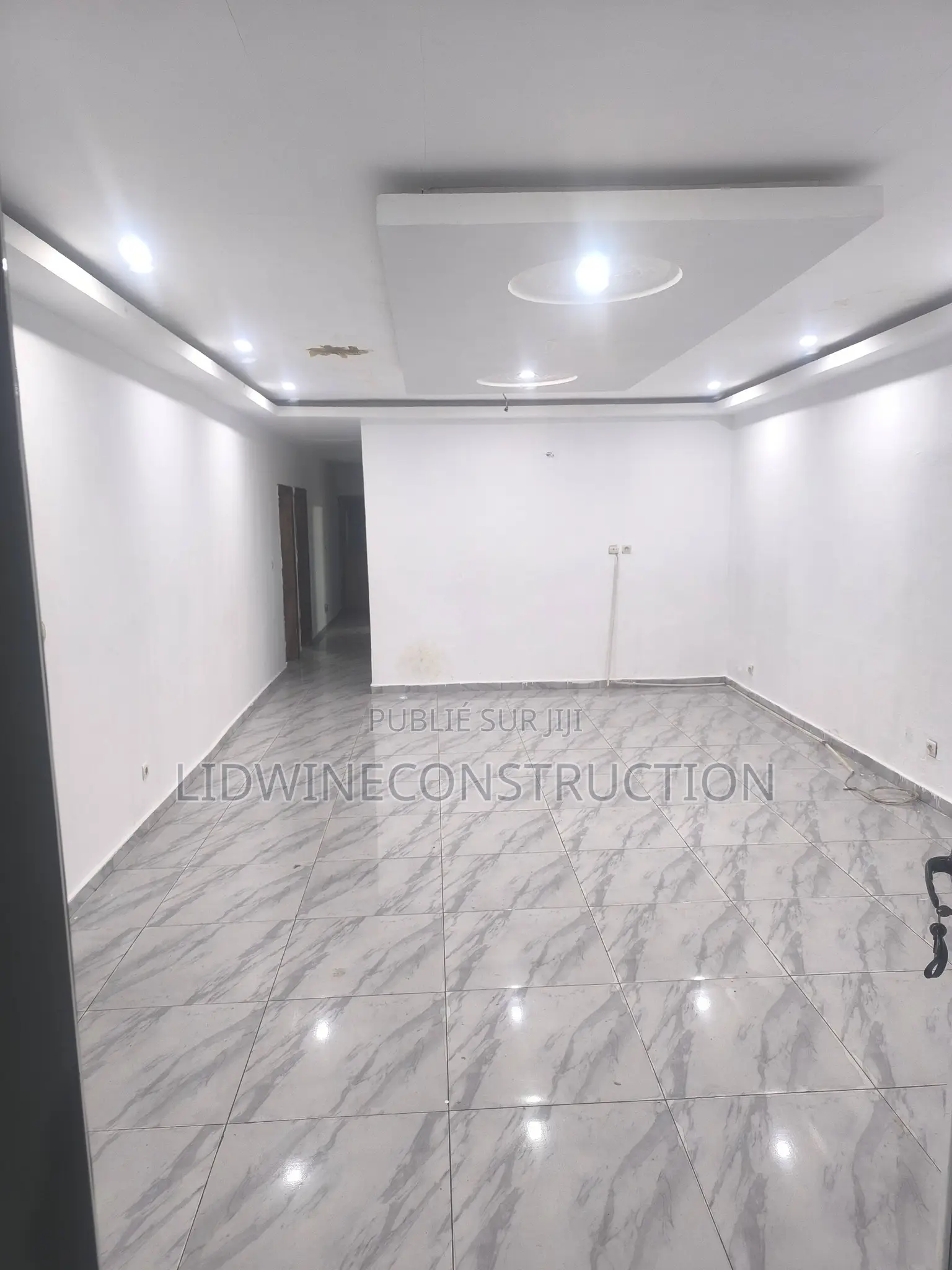 3chbre Villa dans Grand-Bassam à Louer