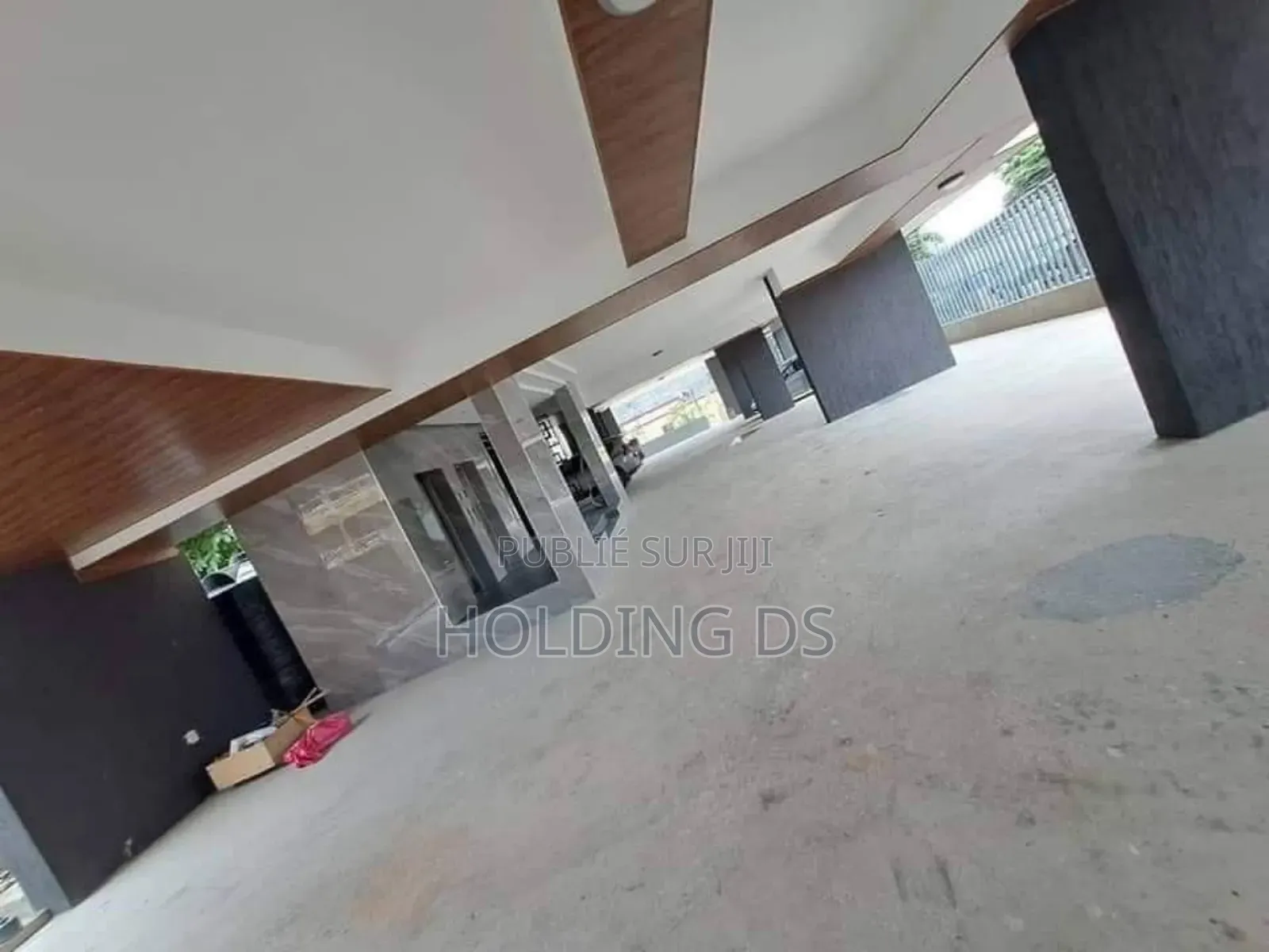 Furnished 2chbre Appartement dans Location Immobilière, Cocody à Louer