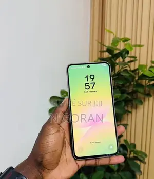 Nouveau Samsung Galaxy A56 128 GB Gris