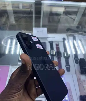 Nouveau Apple iPhone 16 128 GB Black