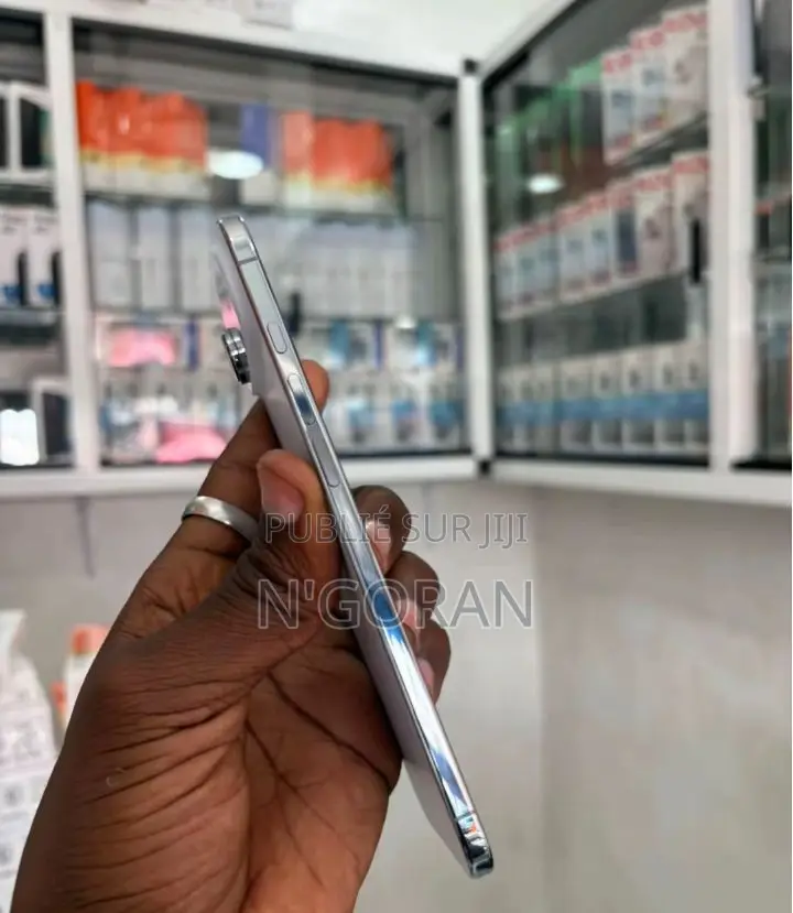 Nouveau Apple iPhone 17 256 GB Blanc