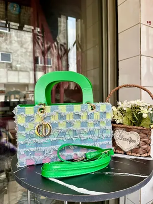 Vente De Petits Sacs Femme