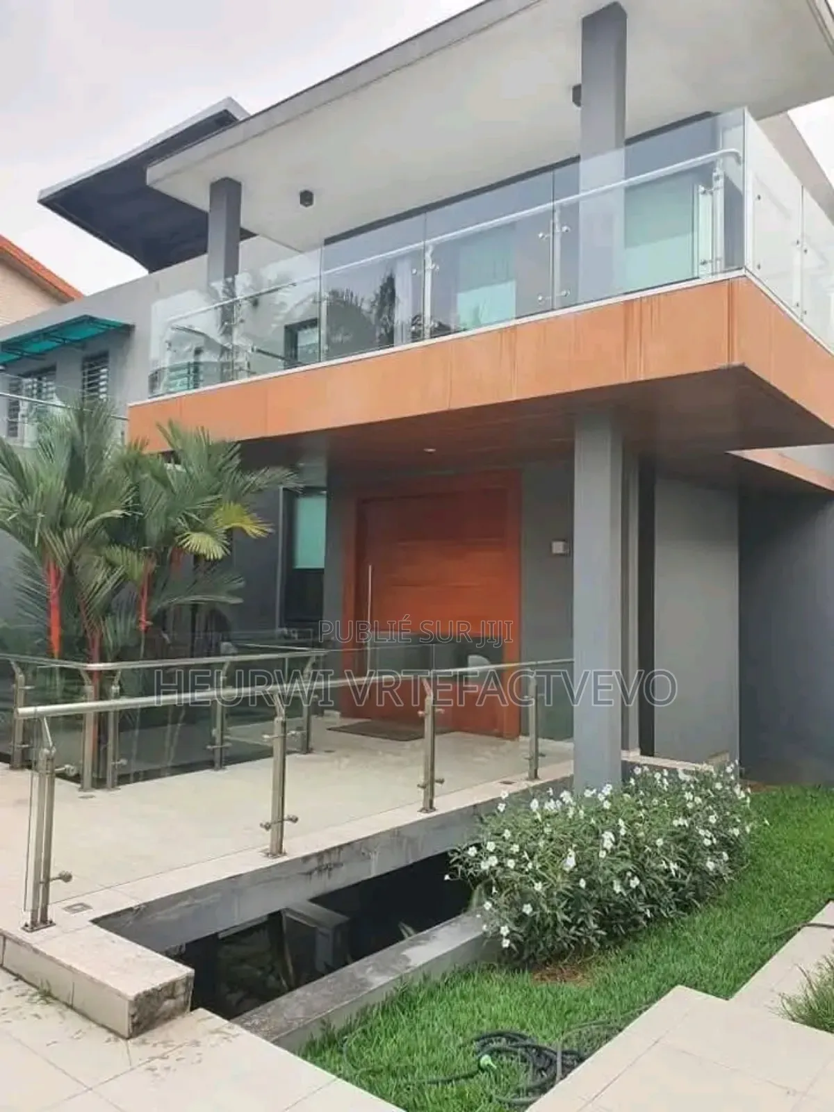 15chbre Duplex dans Vallon, Deux Plateaux à Vendre