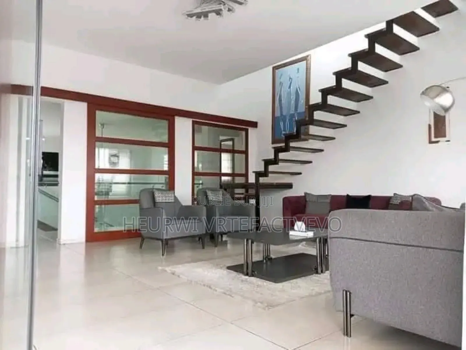 15chbre Duplex dans Vallon, Deux Plateaux à Vendre