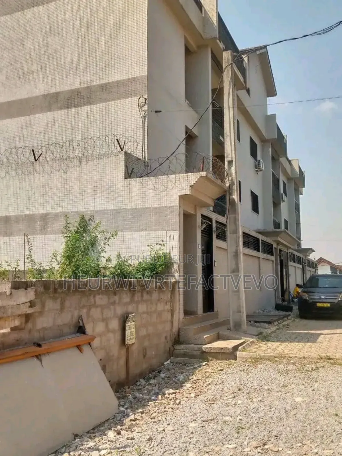 Terrain en Vente À Cocody Rivera 4