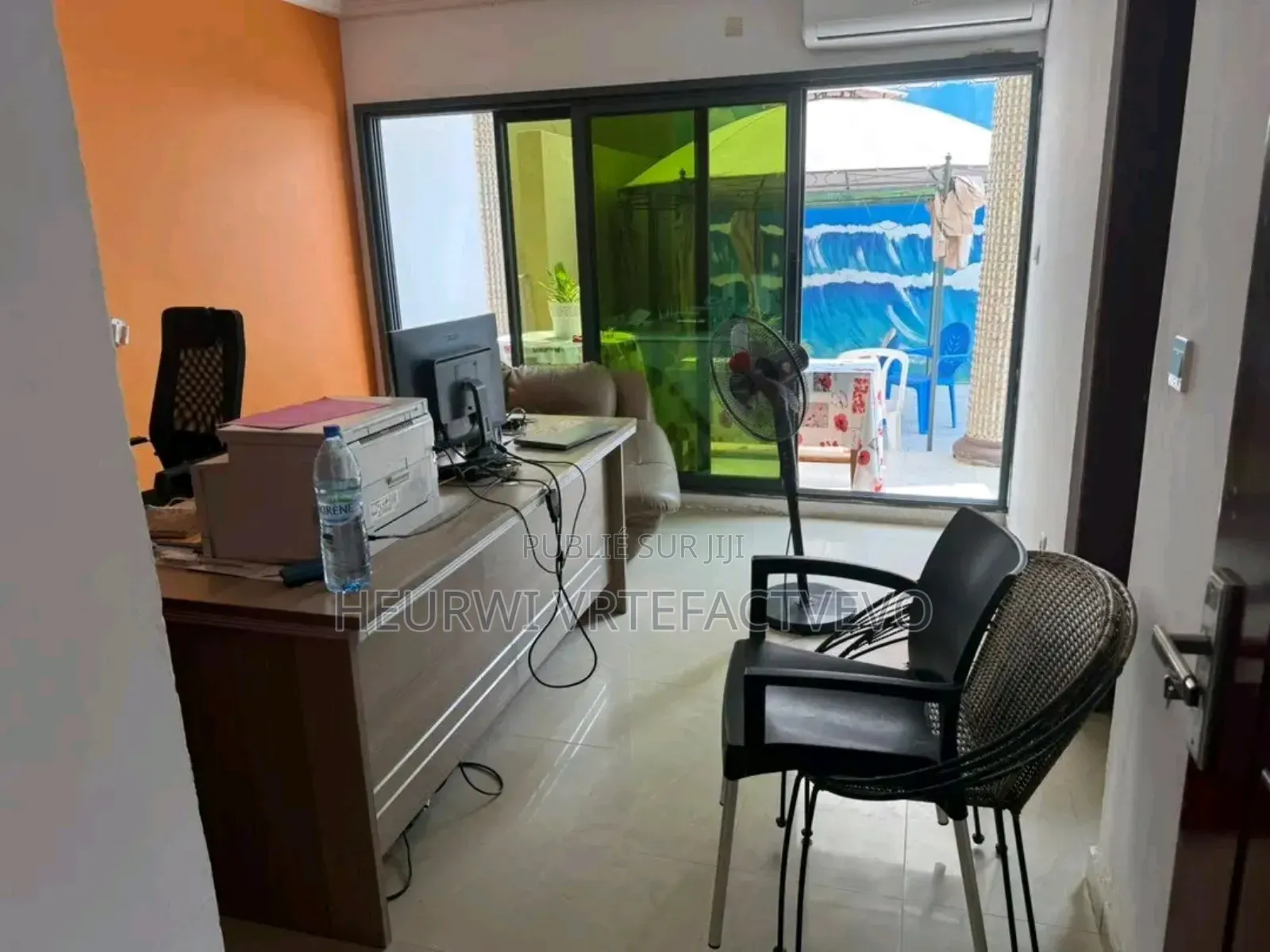 10chbre Duplex dans M'Badon, Cocody à Vendre